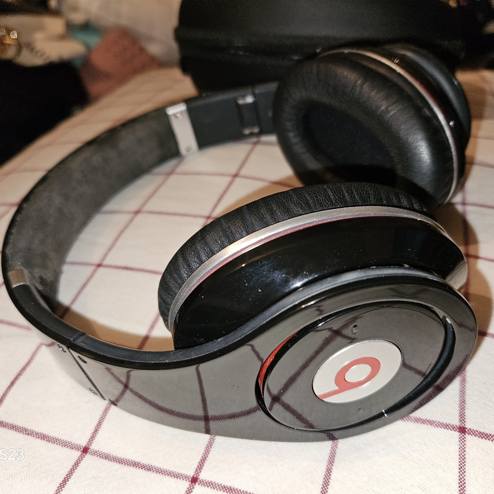 Beats - Picture 4 of 5